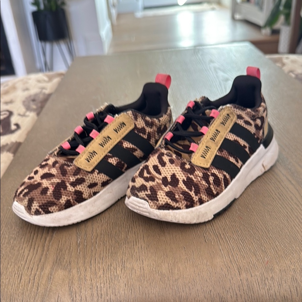 Adidas Girls 8.5 toddler Brown and Pink leopard Sneakers